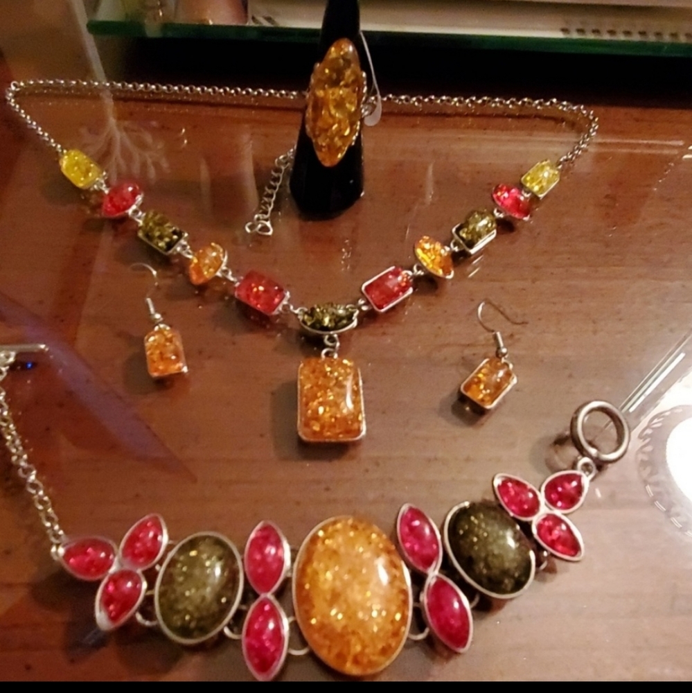 New Jewelry Set Amber + Crystal
